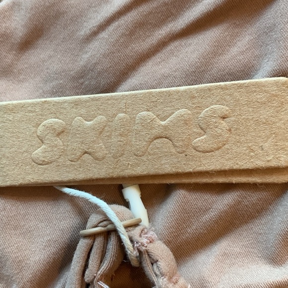 Skims sz 4X sienna colored bra - Picture 4 of 5